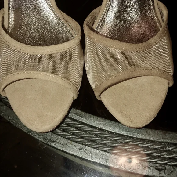 NEW DONALD J PLINER 8 M TAN & GOLD SNAKESKIN LEATHER MESH SANDAL HEELS - Picture 5 of 11